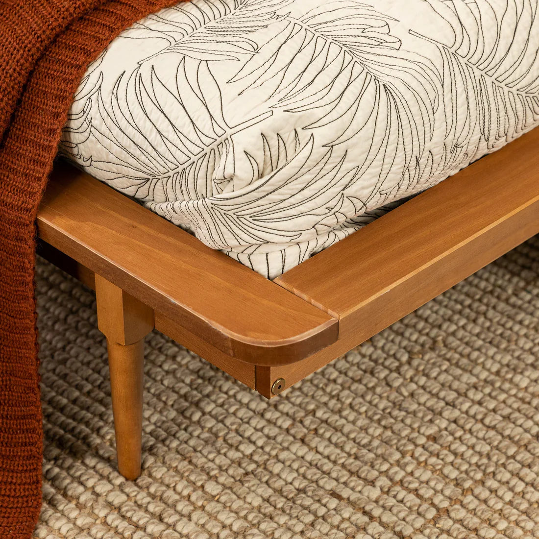 bed_ameya_model_4