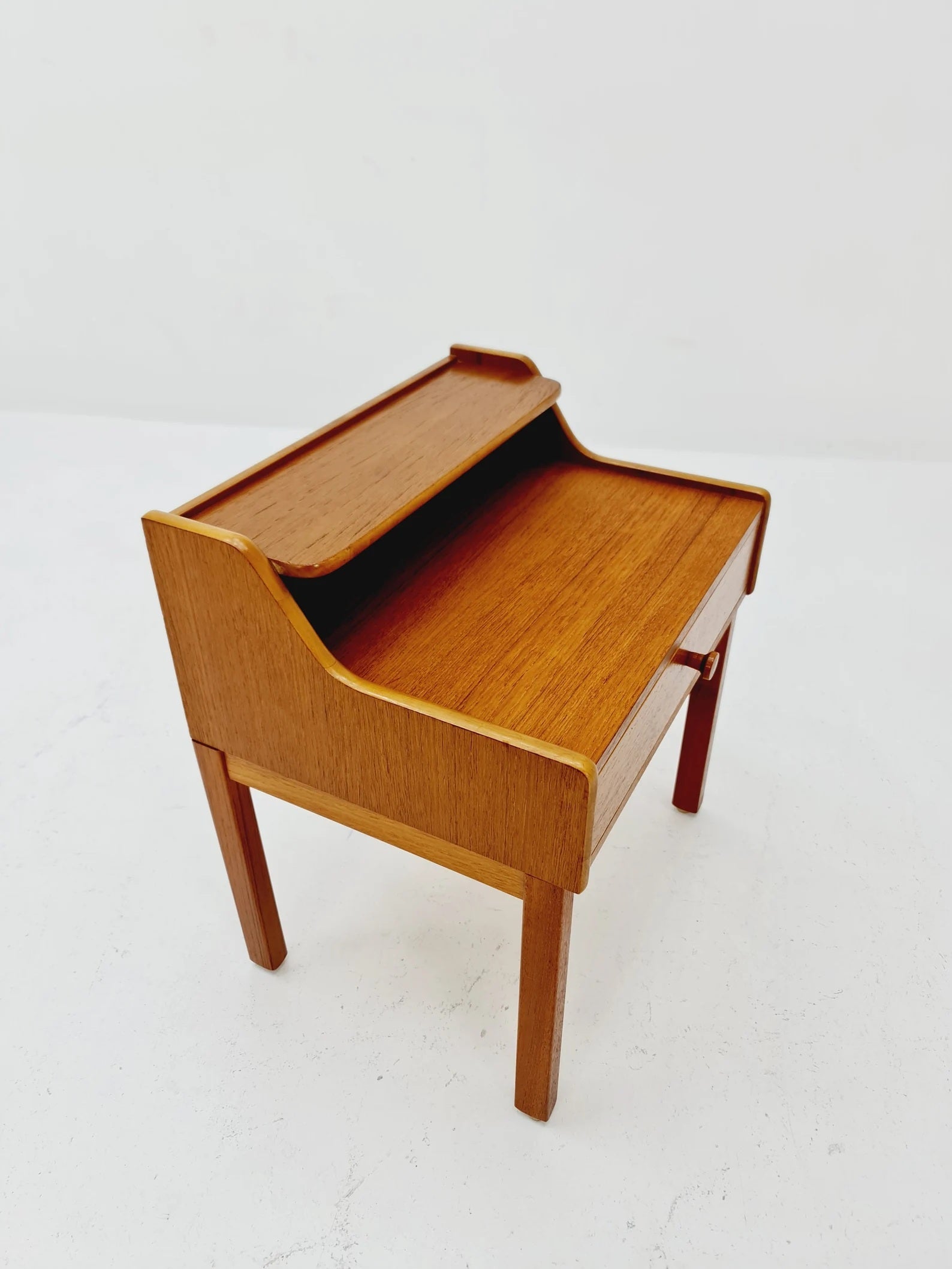 table_study_table_12_1